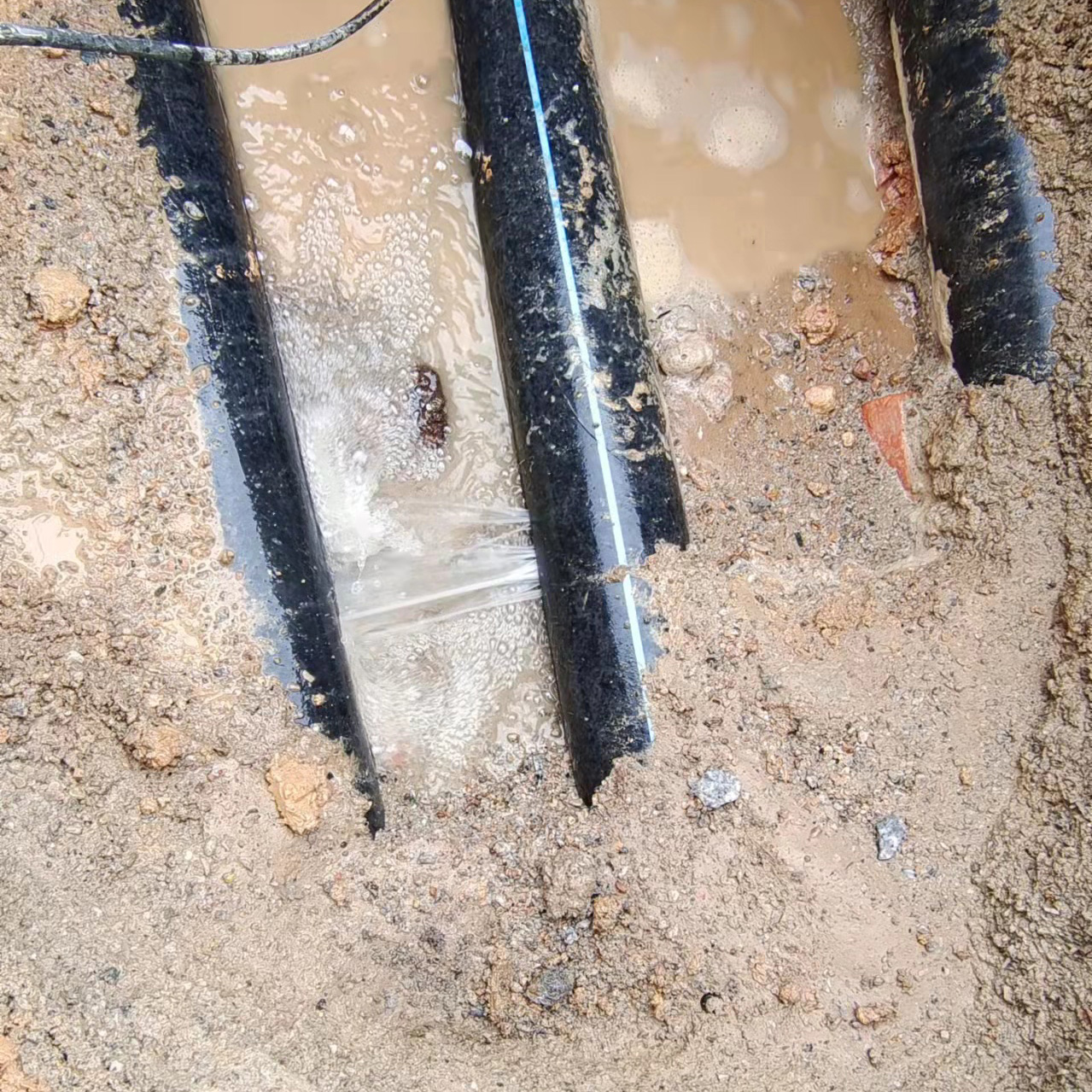 PE管道漏水检测及维修7